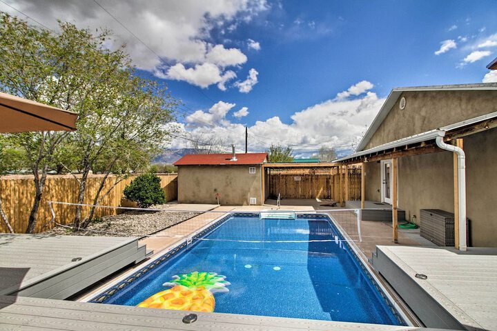 Pool 22 of 36