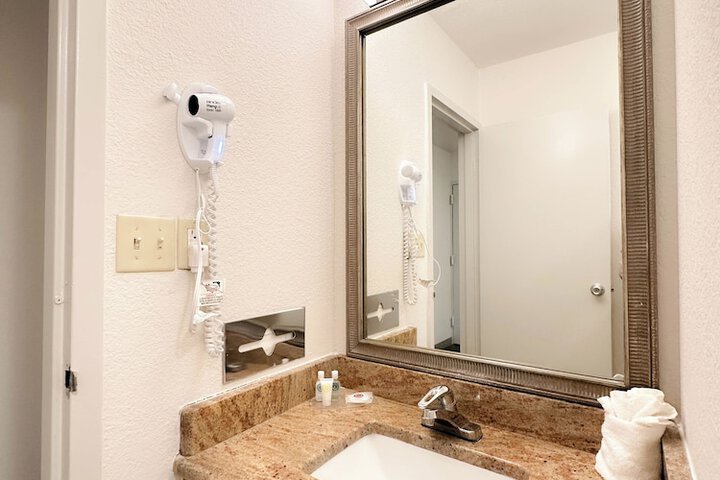 Clean Restrooms