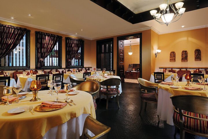 Dining 59 of 98