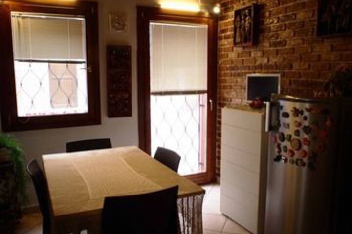 Room 20 of 27