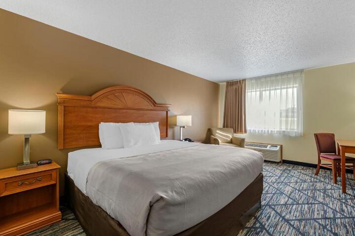 Standard Room, King or Two Doubles