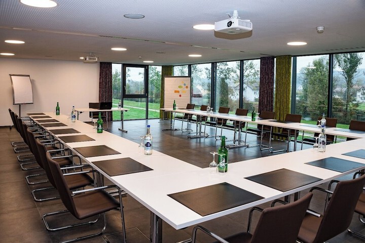 Meeting 28 of 35
