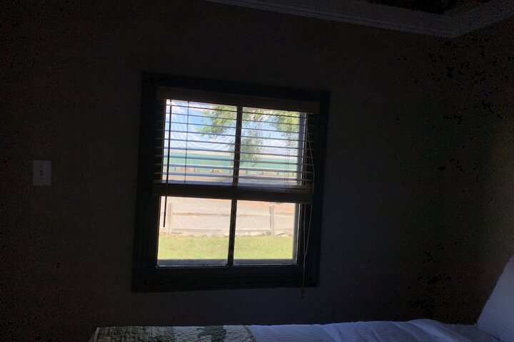 Room 25 of 116