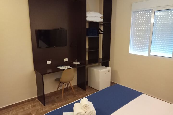 Room 4 of 30
