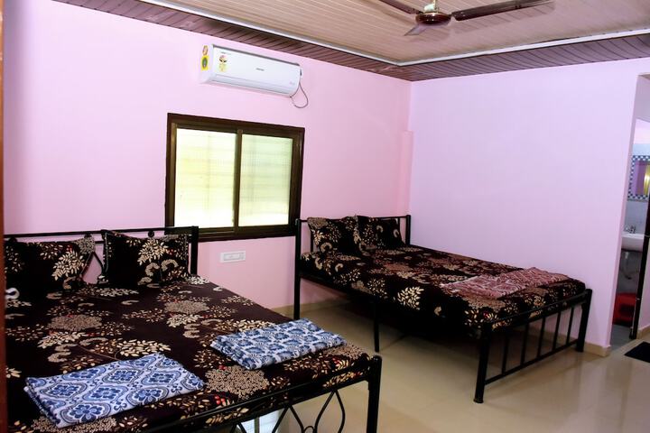 Room 20 of 59