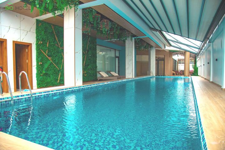 Pool 27 of 47