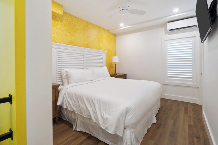 Room 15 of 51