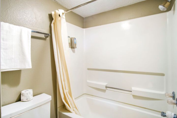 Room 44 of 57