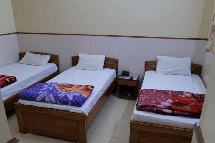 Room 21 of 41
