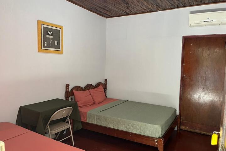 Room 11 of 36