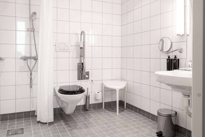 Room 35 of 55