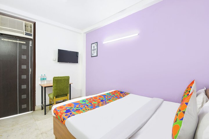 Room 16 of 29