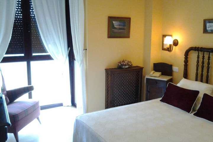 Room 5 of 50