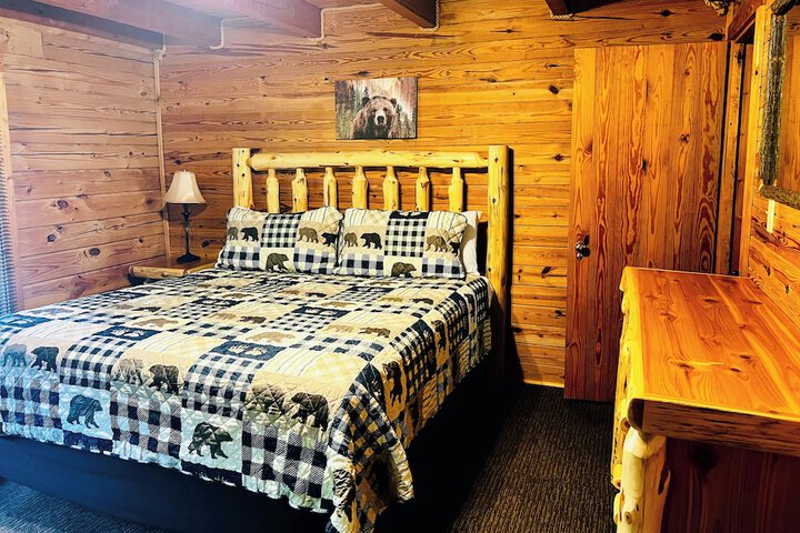 Room 111 of 299