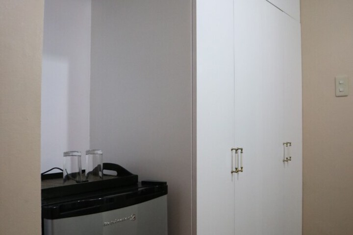 Room 41 of 58