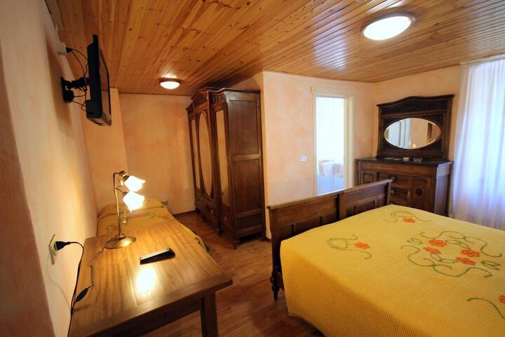 Room 19 of 56