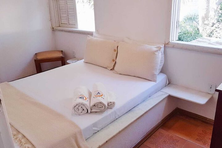 Room 6 of 20