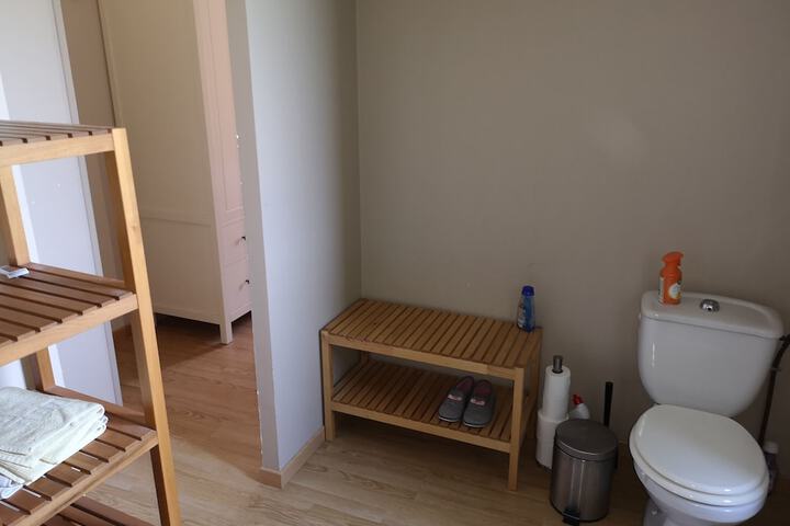 Room 11 of 36