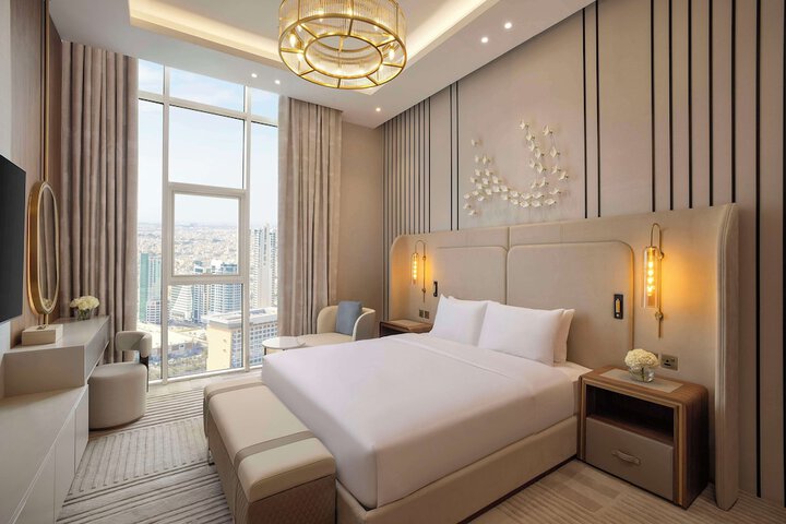 Room 21 of 135