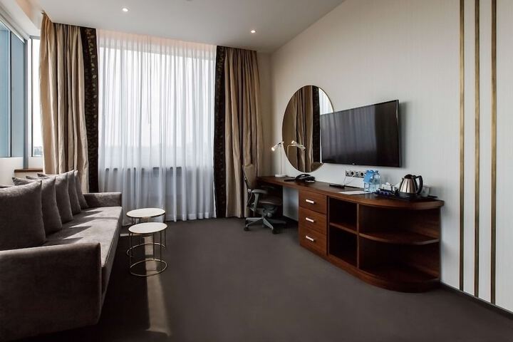 Room 25 of 92