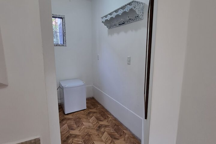 Room 28 of 58