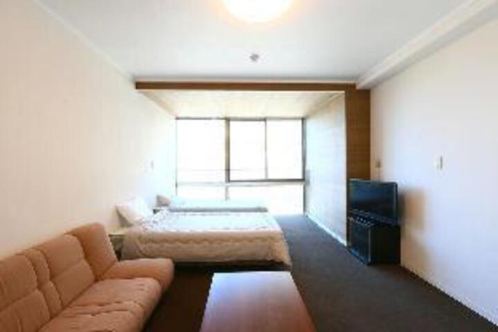 Room 21 of 22