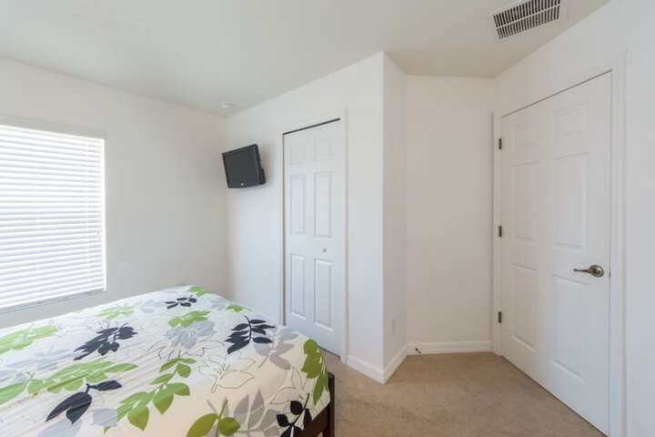 Room 5 of 41