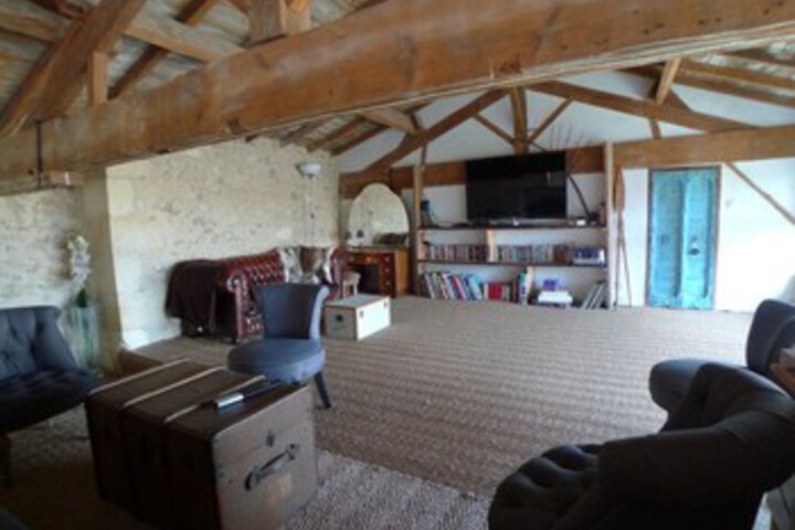 Room 11 of 12