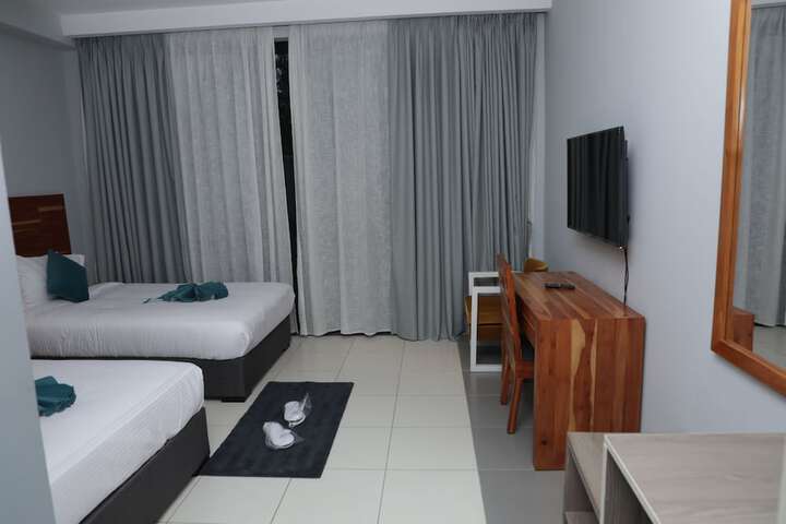 Room 13 of 44