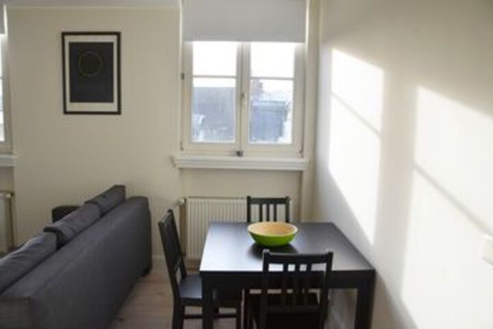 Room 96 of 168