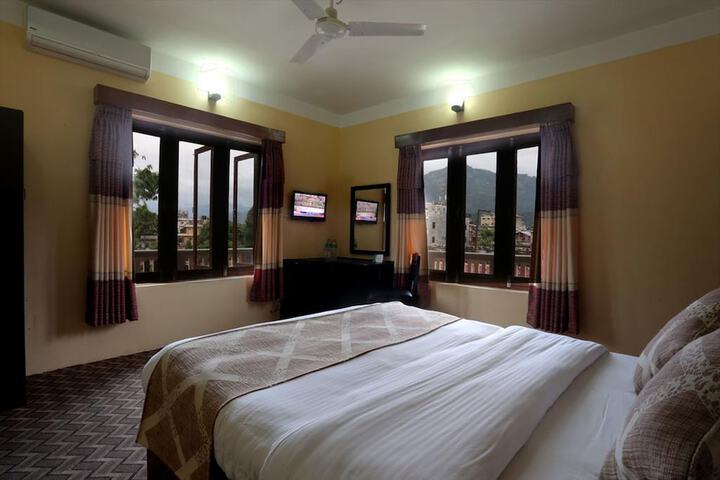 Room 29 of 67