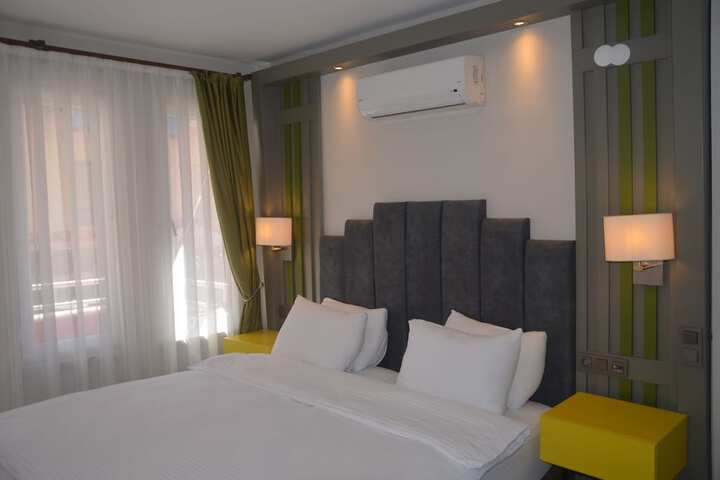Room 5 of 53