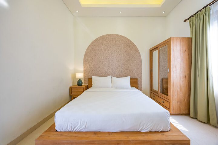 Room 5 of 35