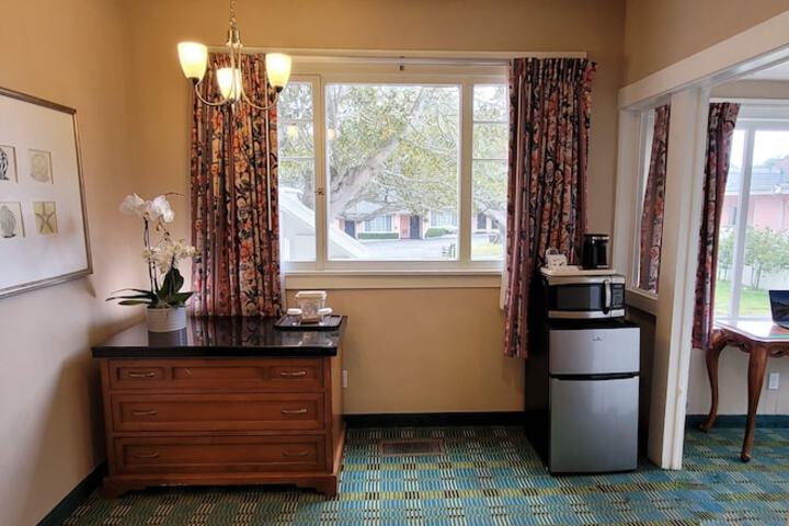 Room 29 of 58