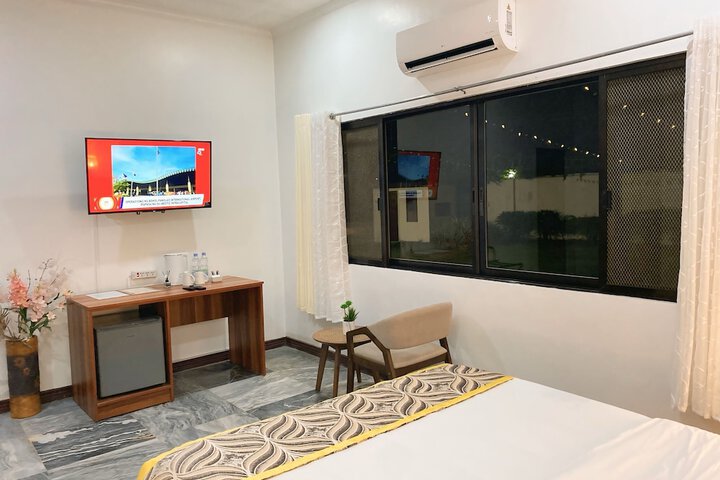 Room 28 of 56