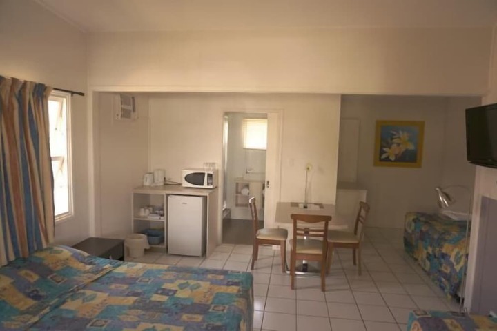 Room 11 of 26