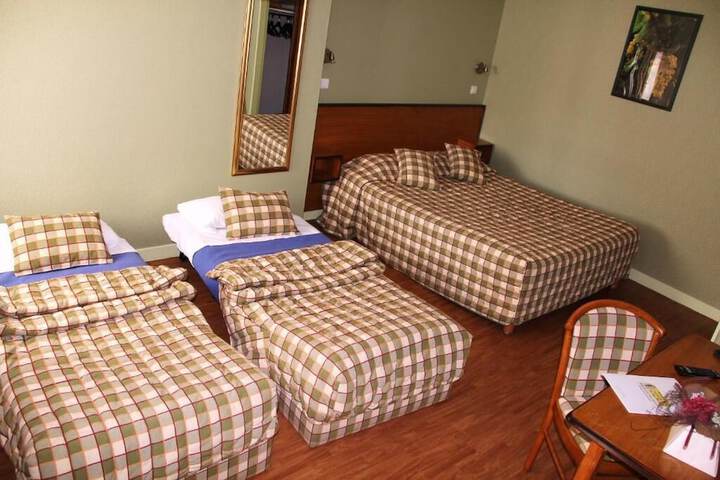 Room 10 of 58