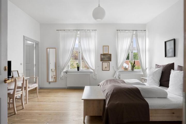 Room 20 of 62