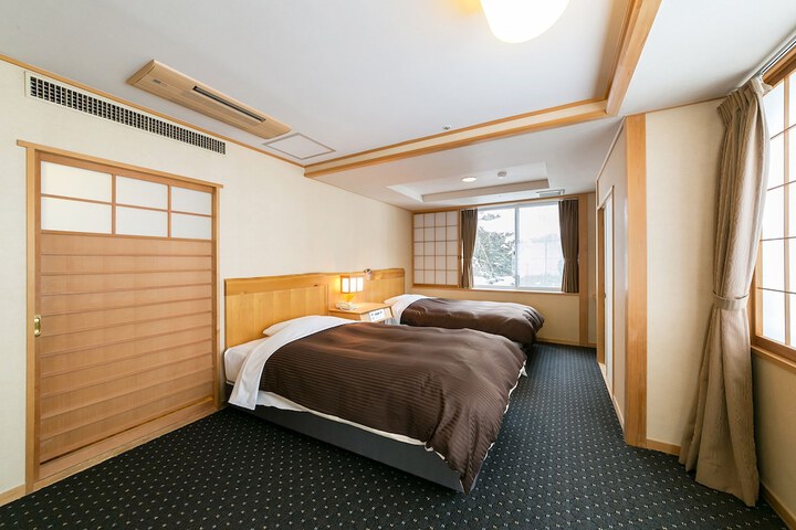 Room 20 of 124