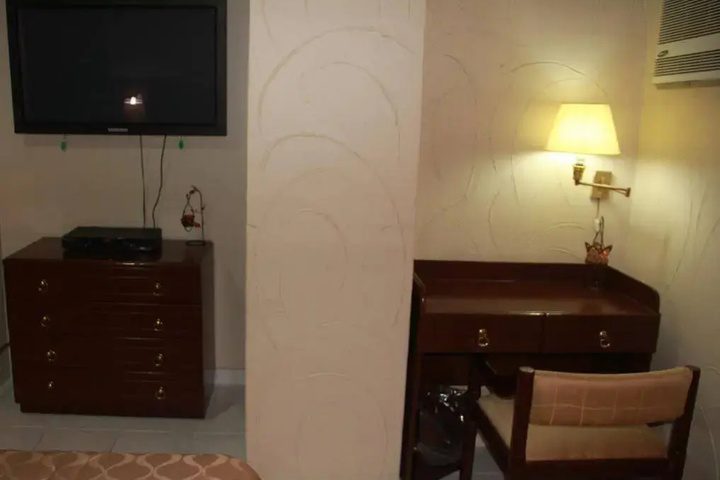 Room 21 of 23