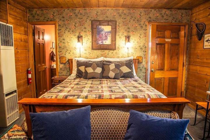 Room 41 of 68