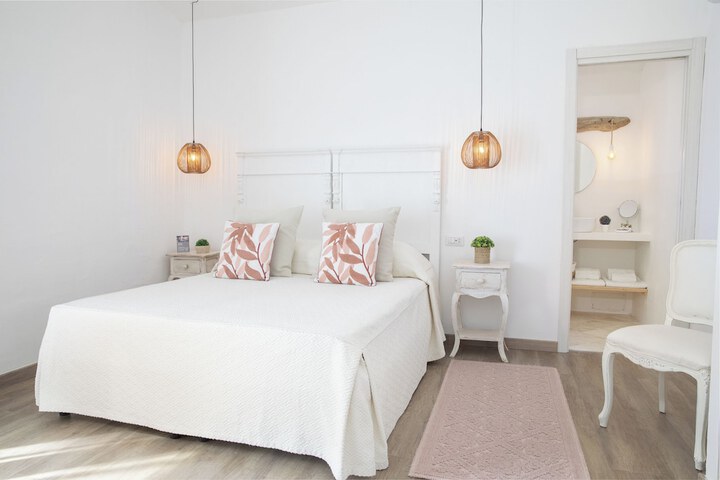 Room 18 of 42