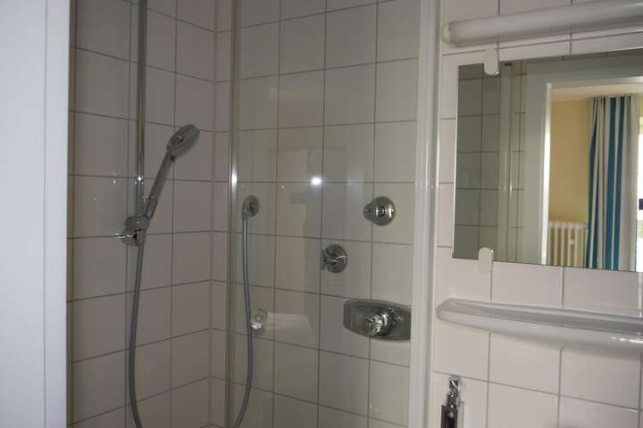 Room 19 of 41