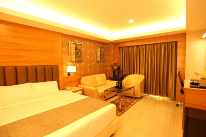 Room 14 of 71