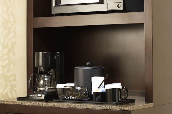 Breakfast/Coffee Service 19 of 34