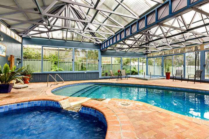 Pool 21 of 36