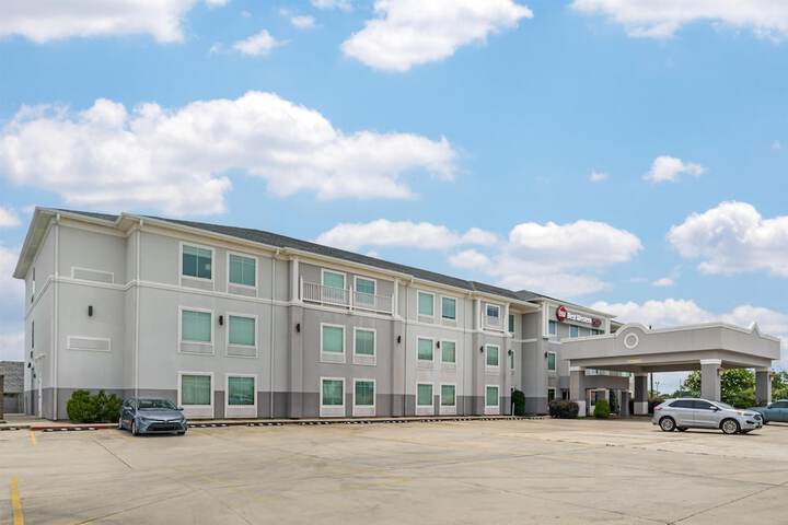Hotel 66 of 66