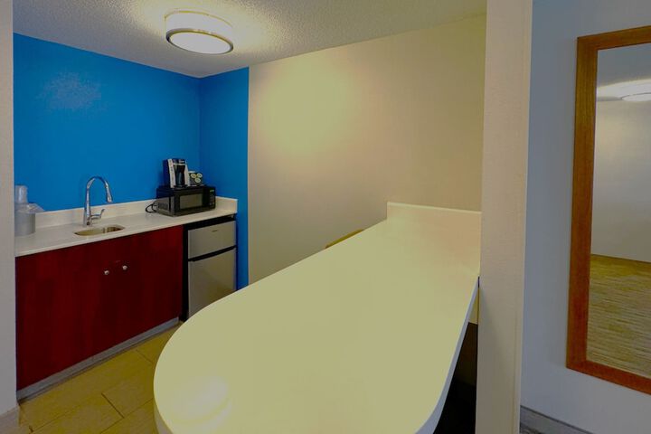 Suite King Size Bed (17 of 38)