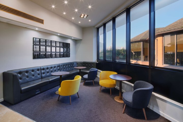 Hotel Interior 2 of 118