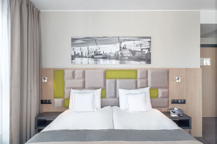 Room 30 of 113